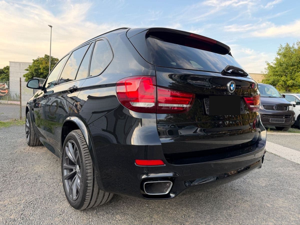 BMW X5 — foto 3
