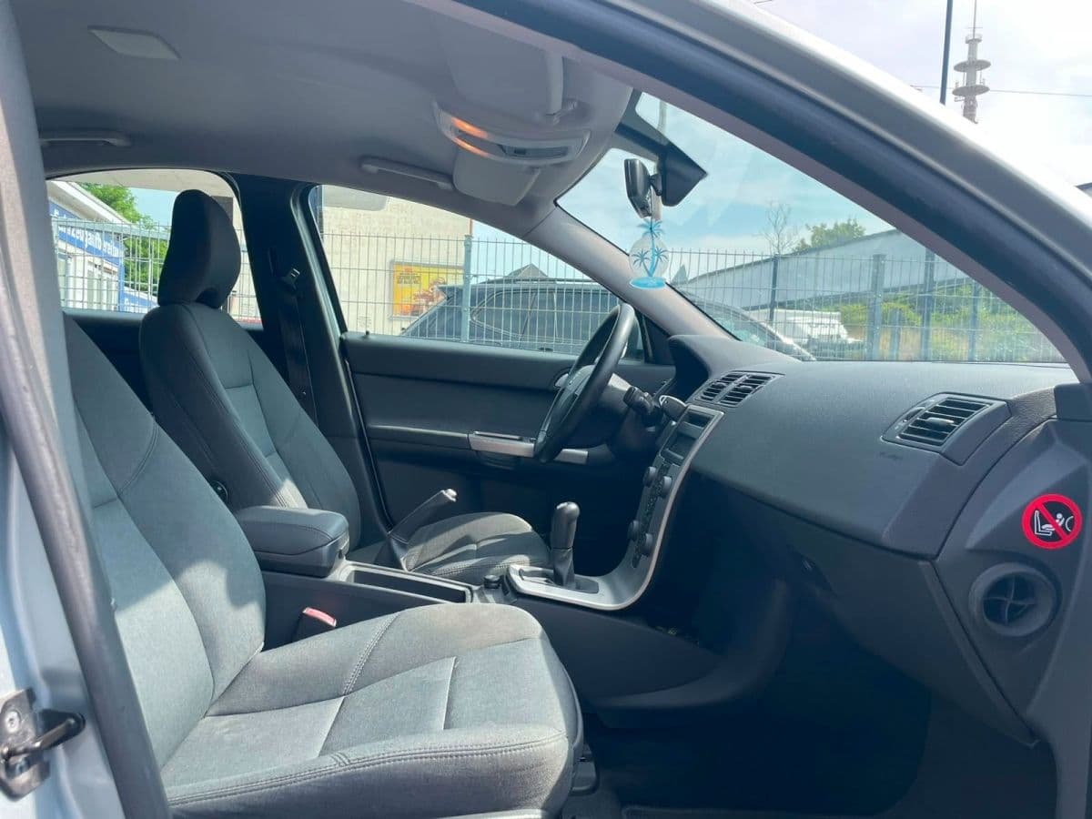 Volvo S40 — foto 5